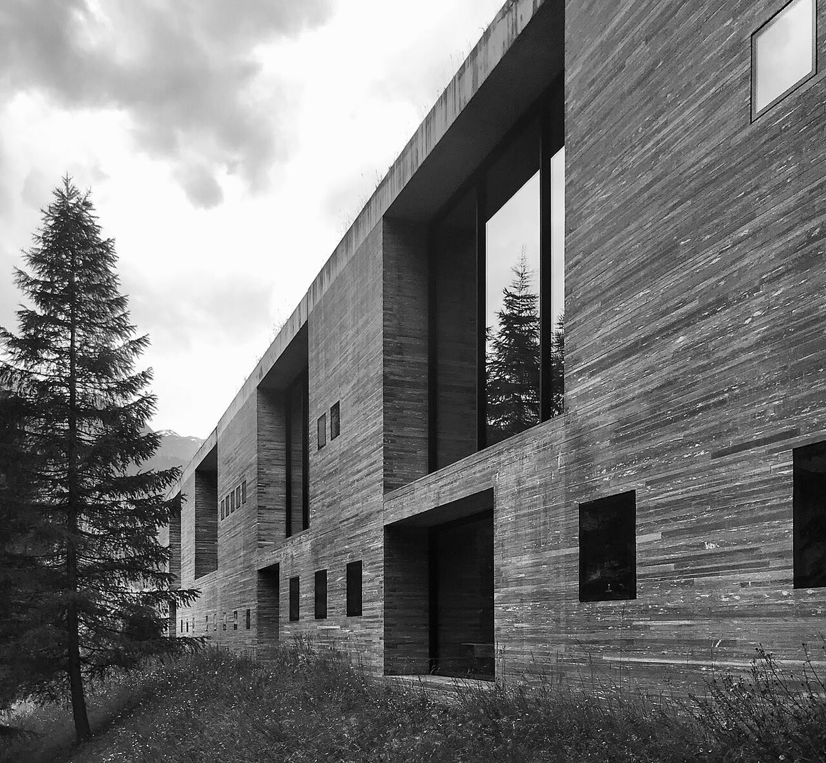 Quartzite architecture at 7132 Therme Vals in Vals.