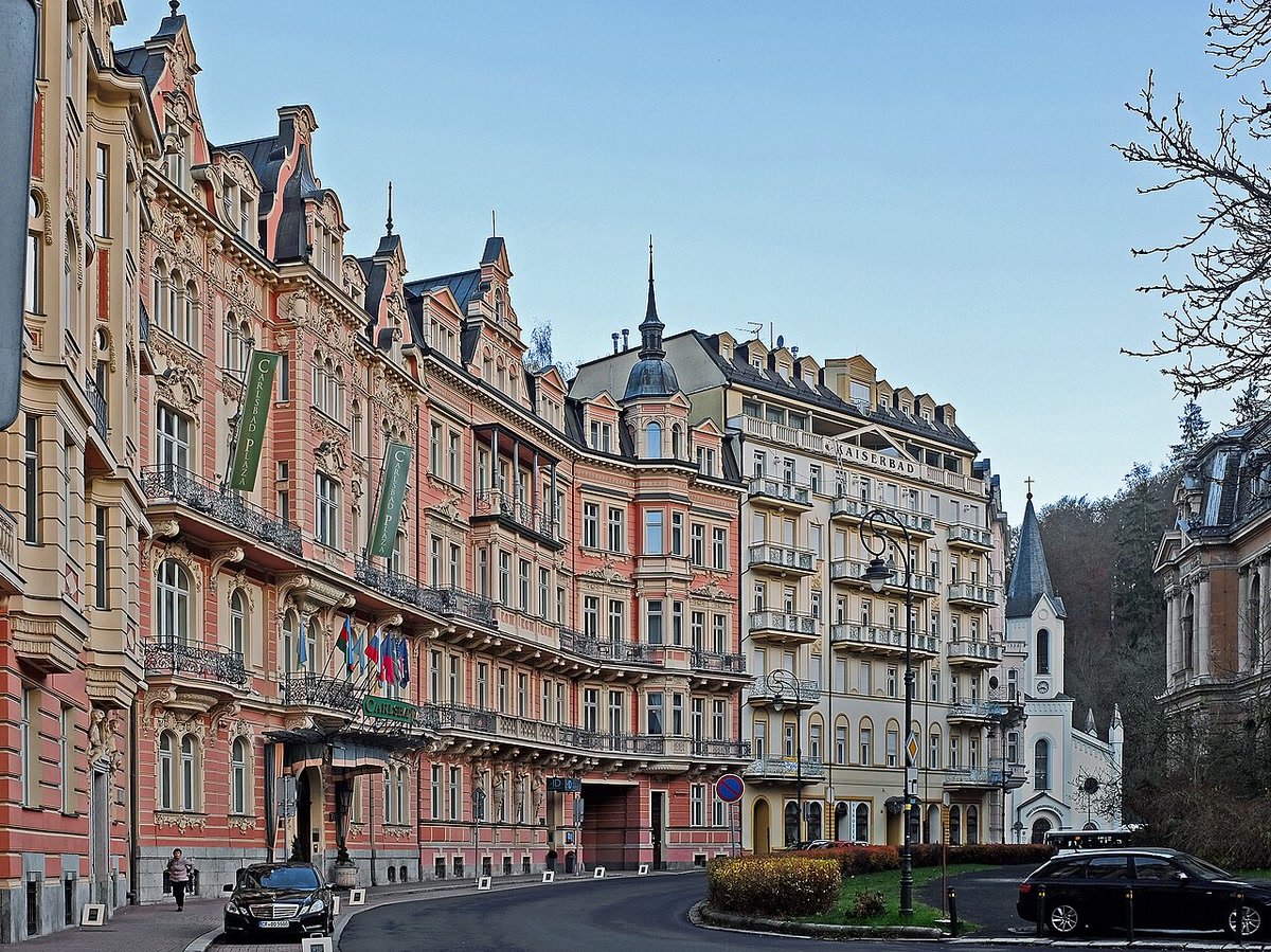 The facade of Carlsbad Plaza Medical Spa & Wellness Hotel in Karlovy Vary.
